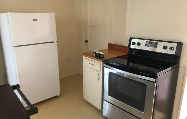 2 beds, 1 bath, $1,850