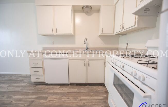 2 beds, 1 bath, 920 sqft, $1,099, Unit 29