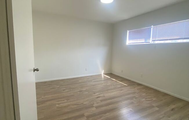 2 beds, 1 bath, $2,695