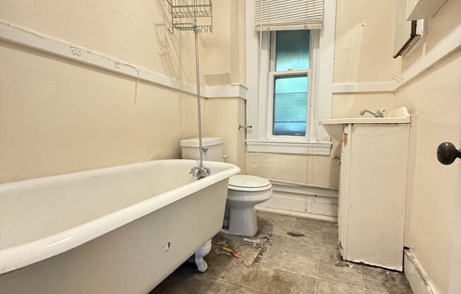 193 Mount Auburn St.