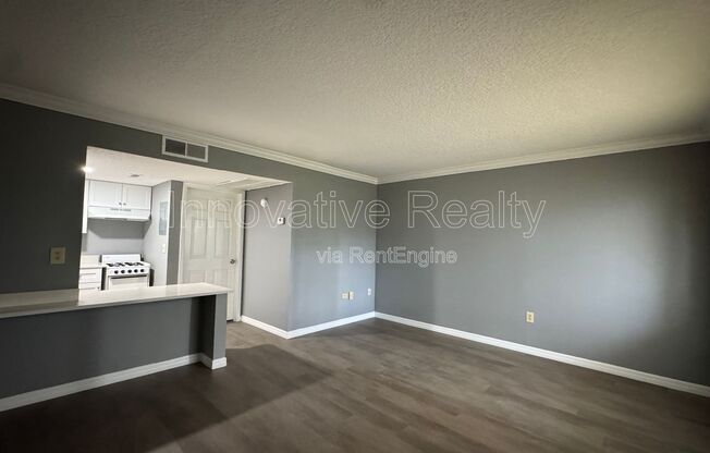 120 Blue Pointe Way #130