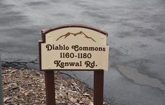 Afordable and spacious Concord 2/1 townhome