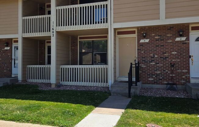 2 beds, 1.5 baths, $2,045