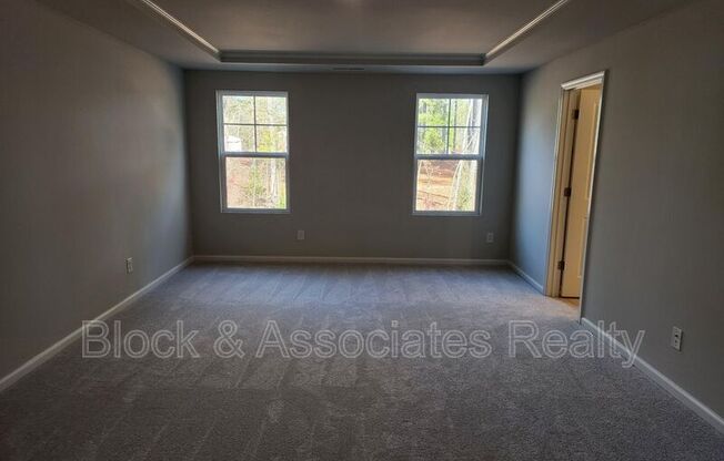 428 DEERCROFT DR