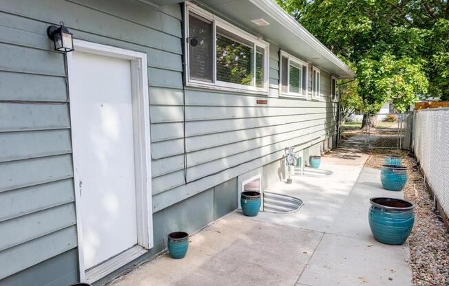 1206 B PENN AVE