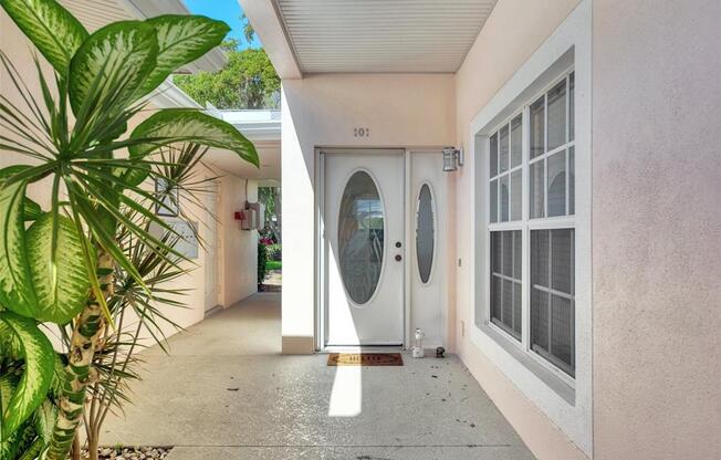 291 HIDDEN BAY DR
