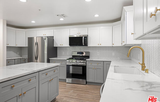2 beds, 2 baths, 1,337 sqft, $5,000, Unit 316