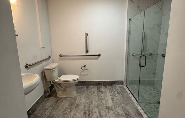 1 bed, 1 bath, 620 sqft, $1,125, Unit 214