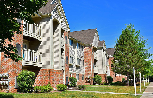 Apartments For Rent at Windsor Place, Michigan