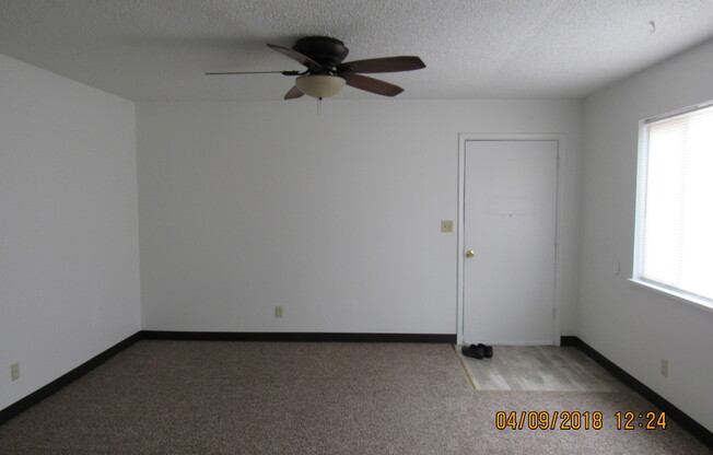 2 beds, 1 bath, $1,500, Unit 333 Park Ave # 7