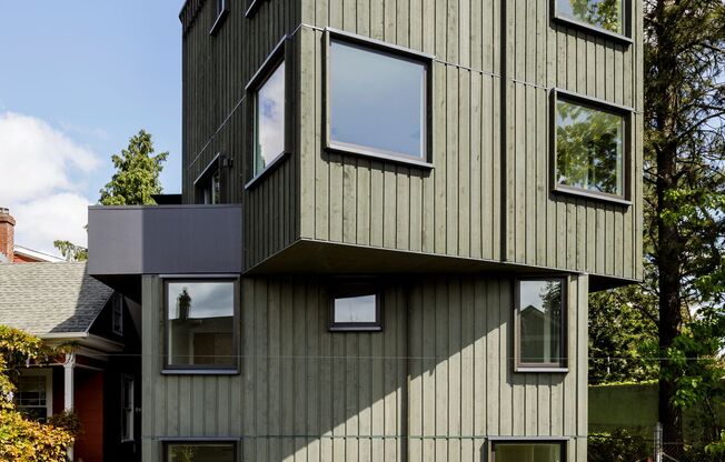Unit w/ Shared Bath in Coliving Community