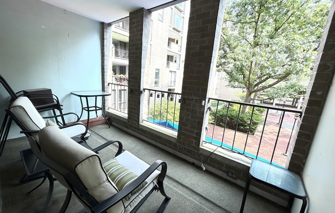 1 bed, 1 bath, 870 sqft, $2,900, Unit 310