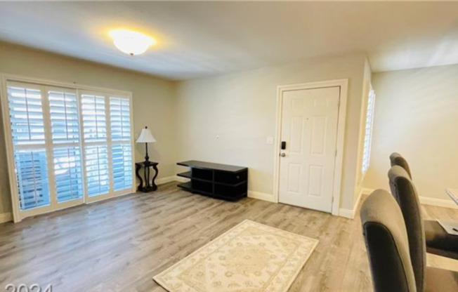 1 bed, 1 bath, $1,295, Unit # 2008