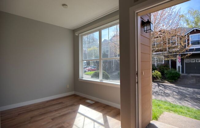 Beautiful Newly Updated 3 Bedroom Home for Lease in Vancouver - 3608 NE 42nd St.