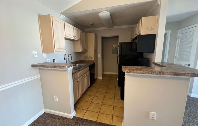 1 bed, 1 bath, $1,200, Unit Unit 537