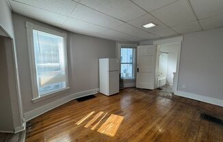 Studio, 1 bath, 250 sqft, $775, Unit 439-02 Meigs