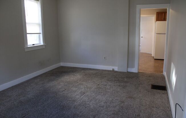 1 bed, 1 bath, $775, Unit 1st Floor