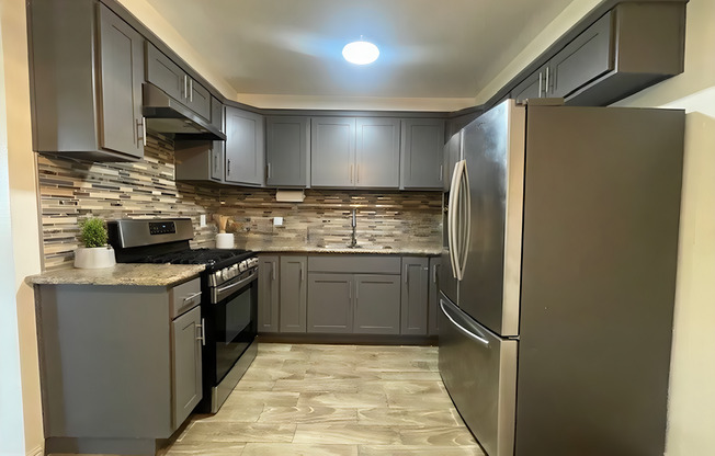 Coming Soon! Charming 2-Bedroom Apartment w/parking in Northern Long Beach!