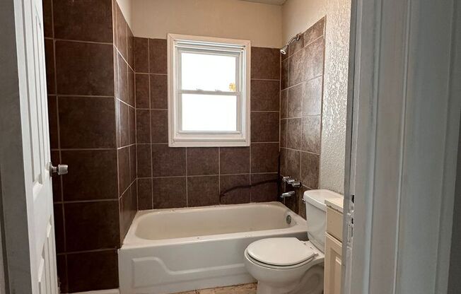 2 Bedroom 1 Bath
