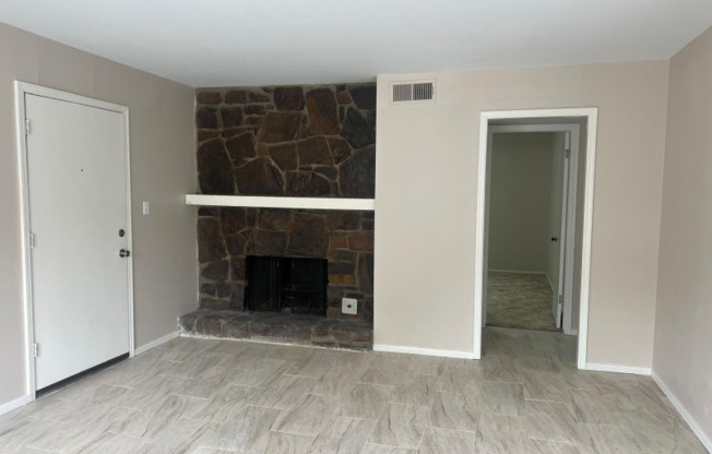 4442 E 68 ST