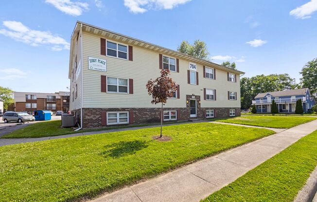 Ziggy Place on Fifth