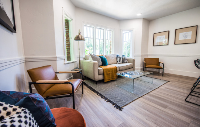 Council Crest Apartments