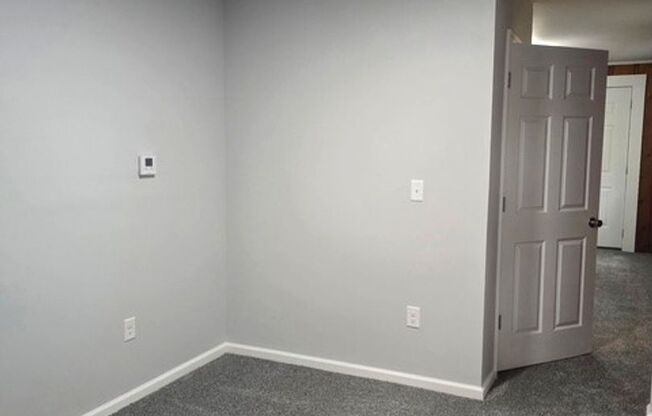 Completely Renovated House in the Douglas Heights Area  20250702