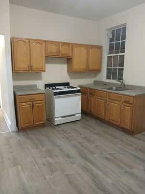 4 beds, 1 bath, 1,200 sqft, $4,200, Unit 3