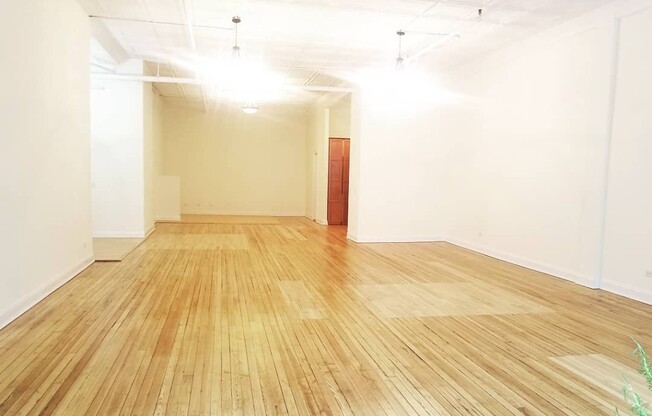 303 PARK AVE S