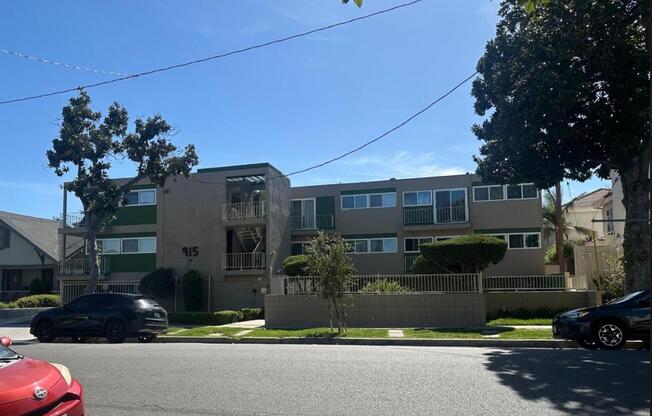 2 beds, 2 baths, 850 sqft, $2,650