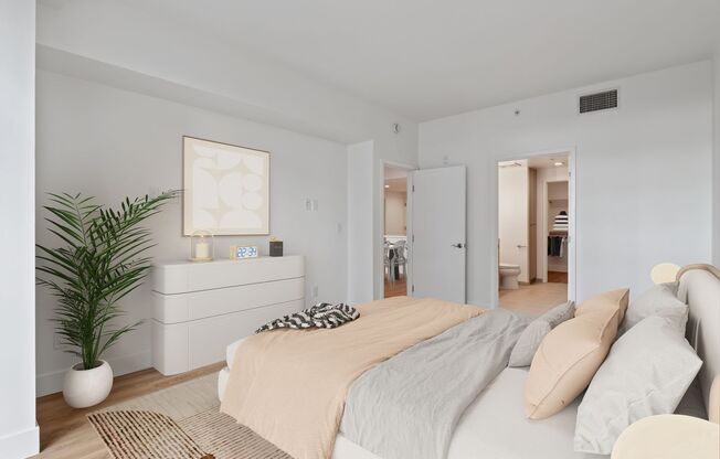 2 beds, 2 baths, 1,290 sqft, $6,295, Unit 510