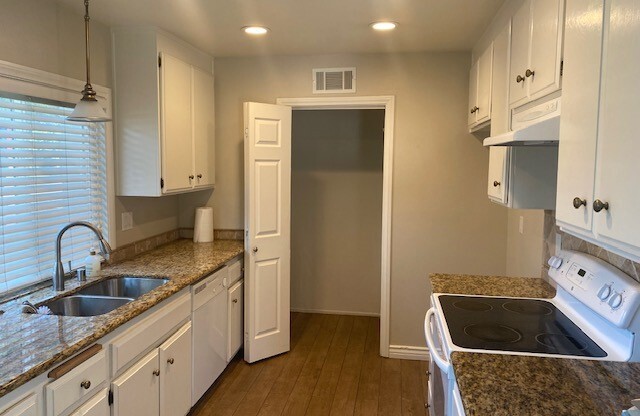 334 MDW CT