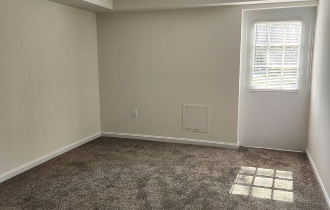 2 beds, 2 baths, 1,180 sqft, $1,965, Unit WI170H4
