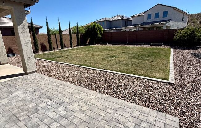 BEAUTIFUL Home in San Tan Valley with Mountain View’s! A Must See!
