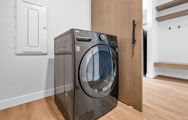 Studio, 1 bath, 402 sqft, $1,285, Unit 508