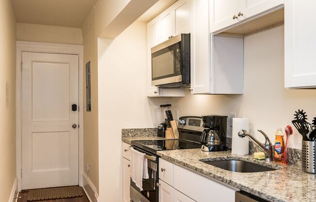 Updated Kitchen - Central Heat/AC - High Ceilings - Pet Friendly