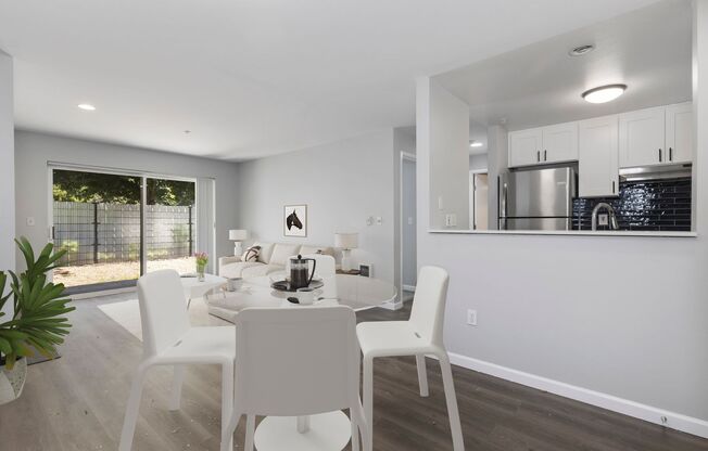 Interlake Apartments
