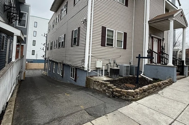 64 WASHINGTON AVE