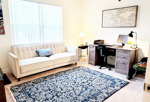 3 beds, 2 baths, 1,362 sqft, $1,700, Unit 4301