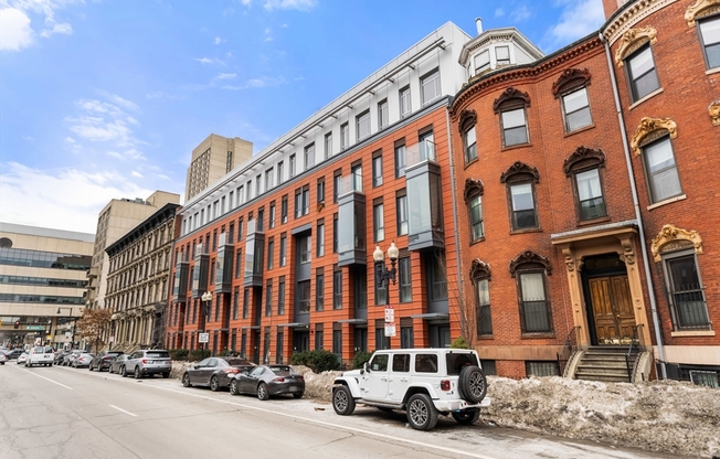 1 bed, 1 bath, 578 sqft, $3,000, Unit 304