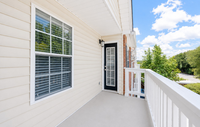 1 bed, 1 bath, 705 sqft, $1,375, Unit 2032