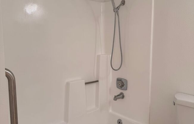 1 bed, 1 bath, 515 sqft, $2,225, Unit 960 - 204