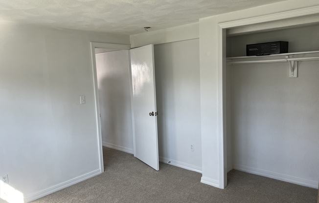 1 bed, 1 bath, 700 sqft, $2,600, Unit 1