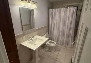 2 beds, 1 bath, $3,000, Unit 2