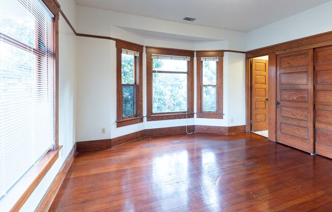419 Cedar