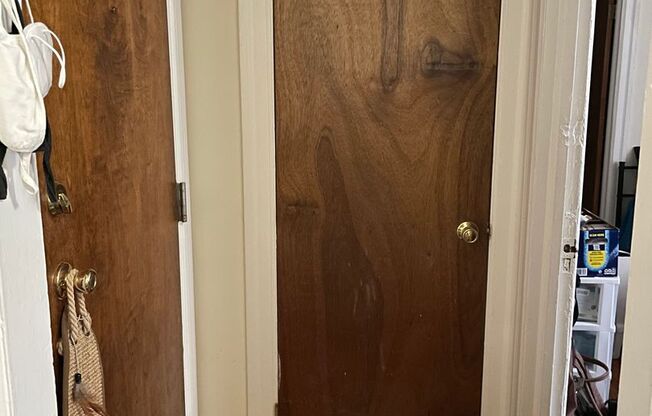 1 bed, 1 bath, 330 sqft, $1,045, Unit 205