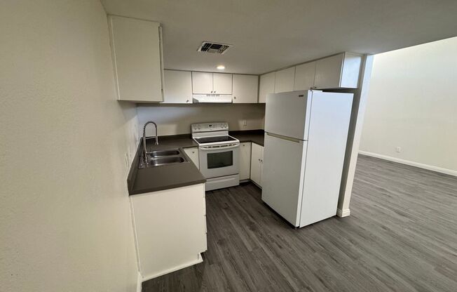 3792 Palos Verdes St