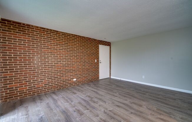 1 bed, 1 bath, 600 sqft, $1,000, Unit AH 2063-08