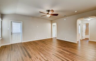 3 beds, 2 baths, $1,770