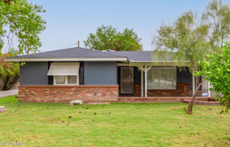 7340 N 7 AVE